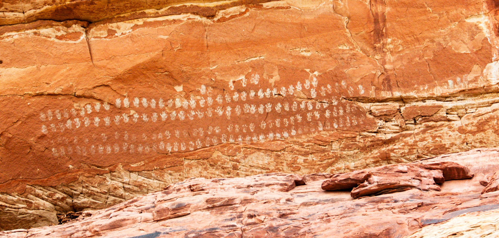 One Hundred Hands - Escalante