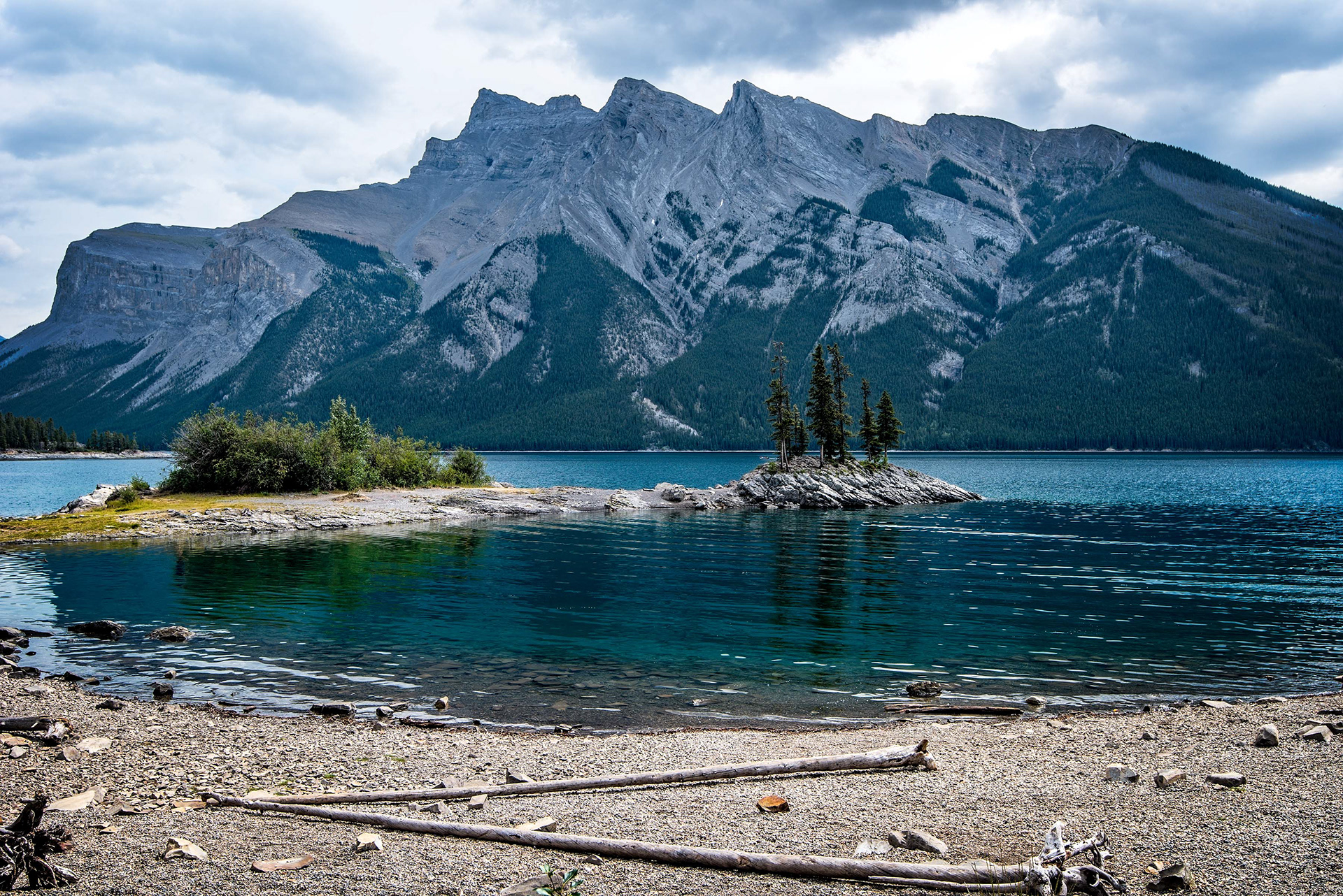Lake Minnewanka