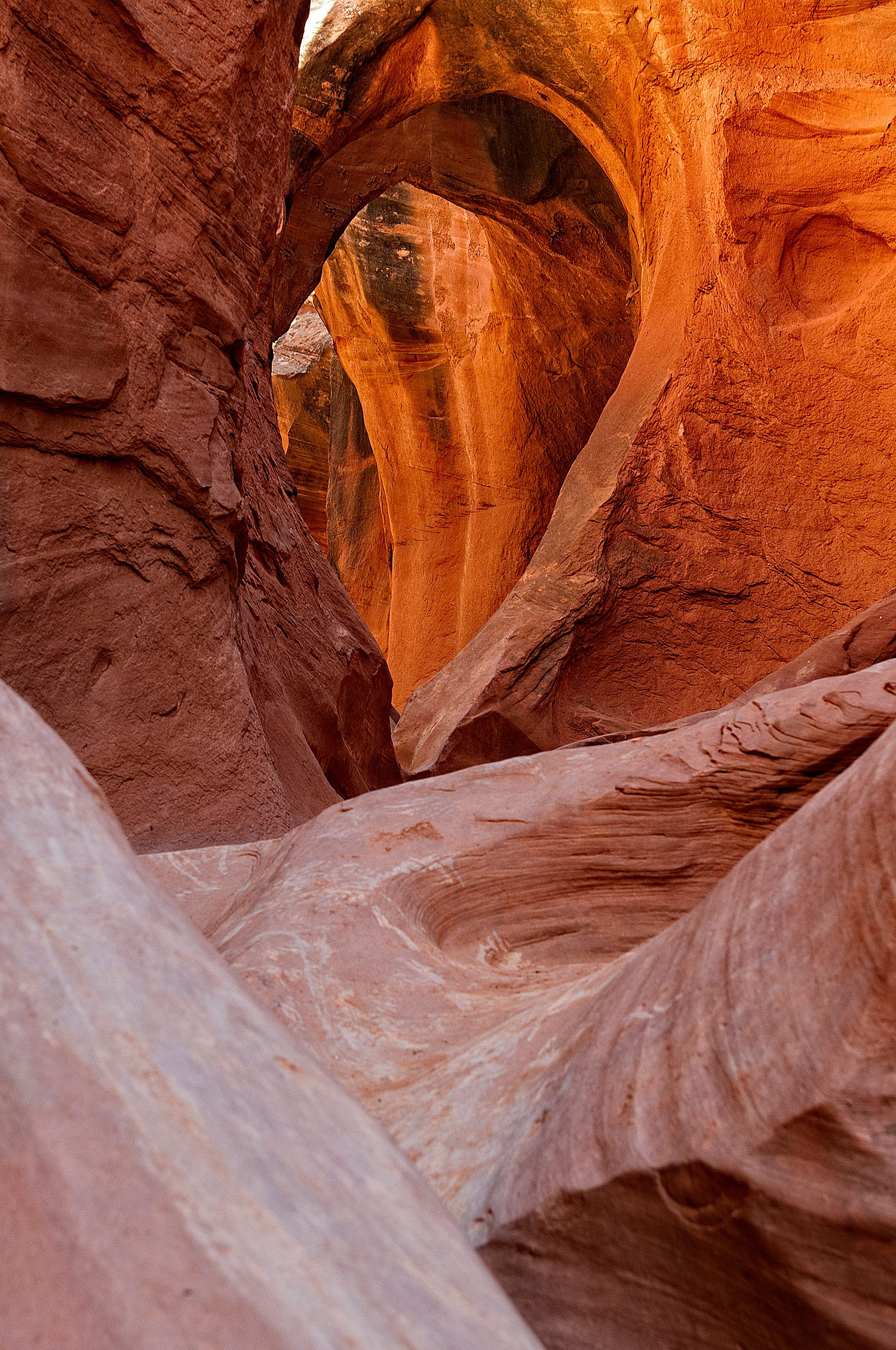 Peek-a-Boo Slot Canyon, Escalante