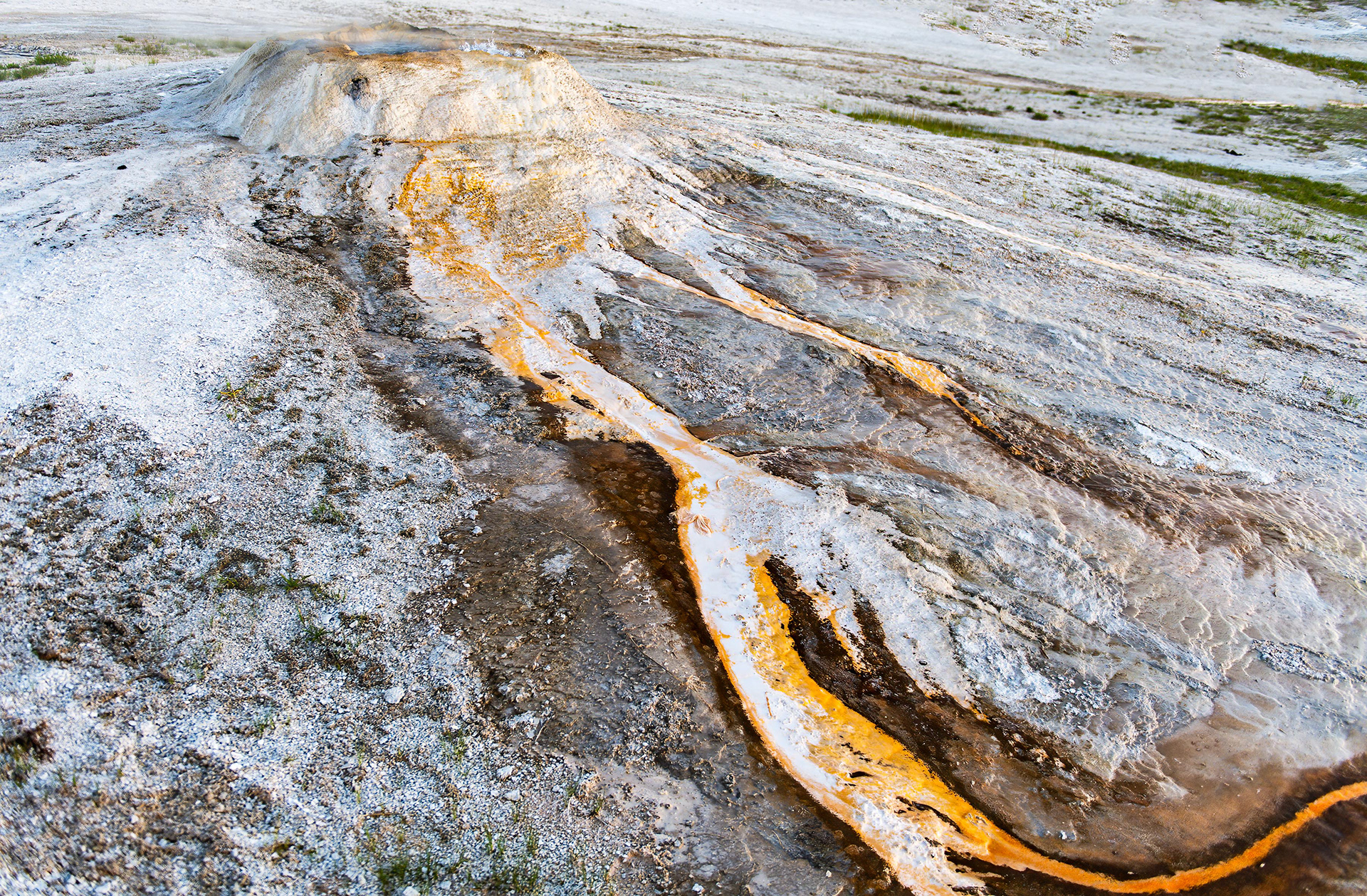 Upper Geyser Basin - Sponge Geyser
