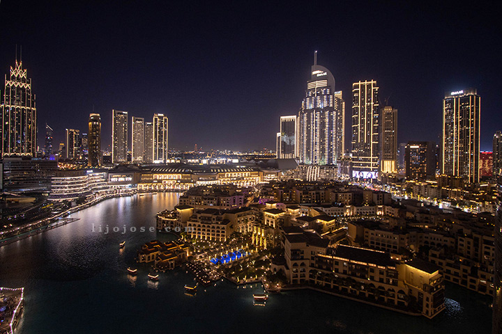 Dubai Downtown Glows Under the Night Sky