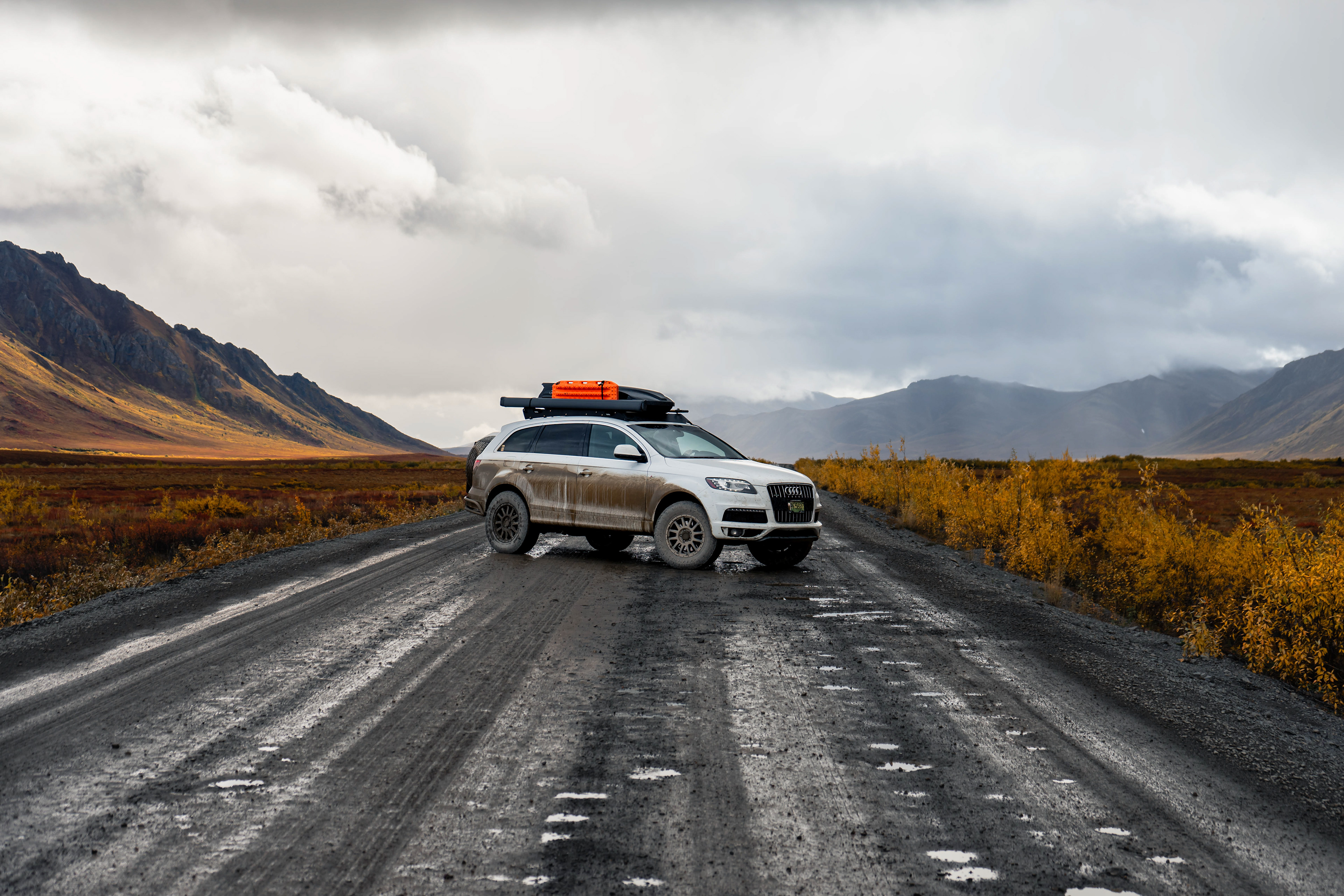 Overland trip through the Arctic in an Offroad Audi Q7