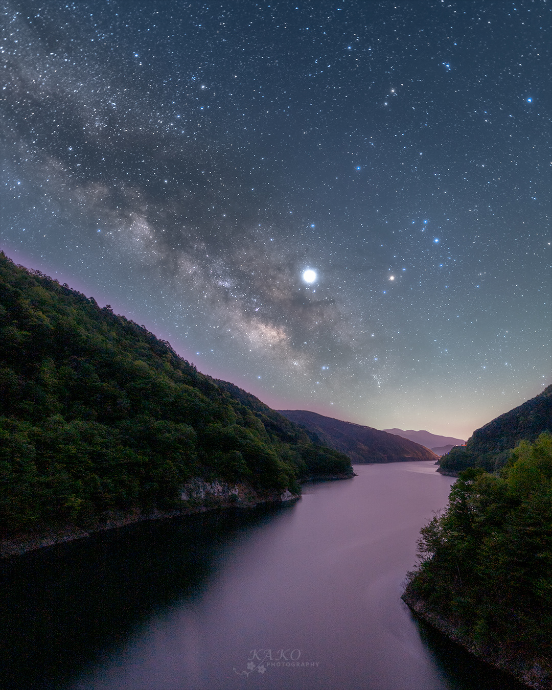 「ダム湖の天の川」- Dam lake and milky way -
