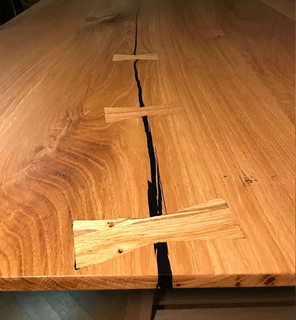 Dovetails and epoxy detail