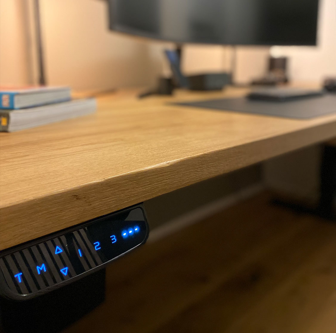Height adjustable by touch