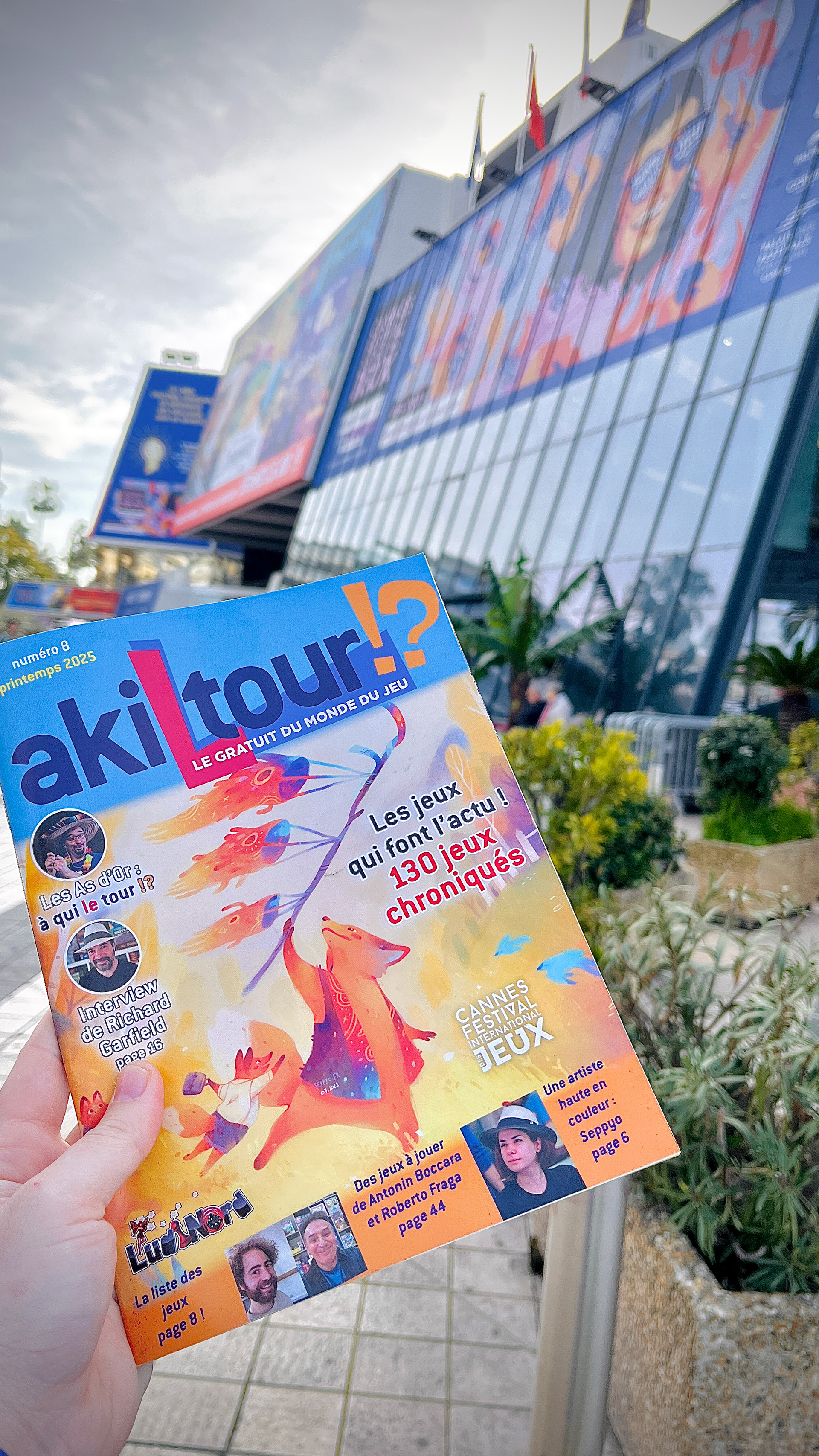 Sur la cover Akiltour Cannes 2025 ! <3