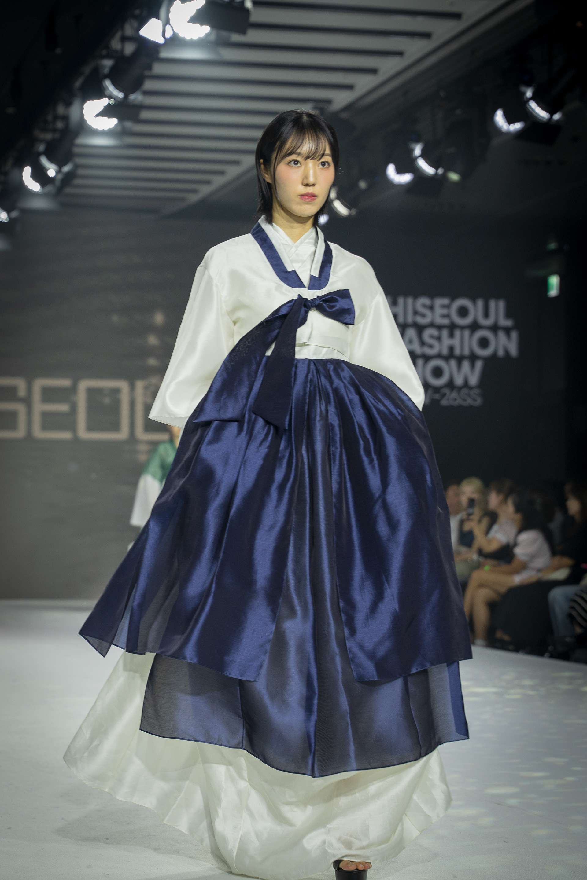 Modern Meets Tradition 신:서울  Fashion Runwayshow