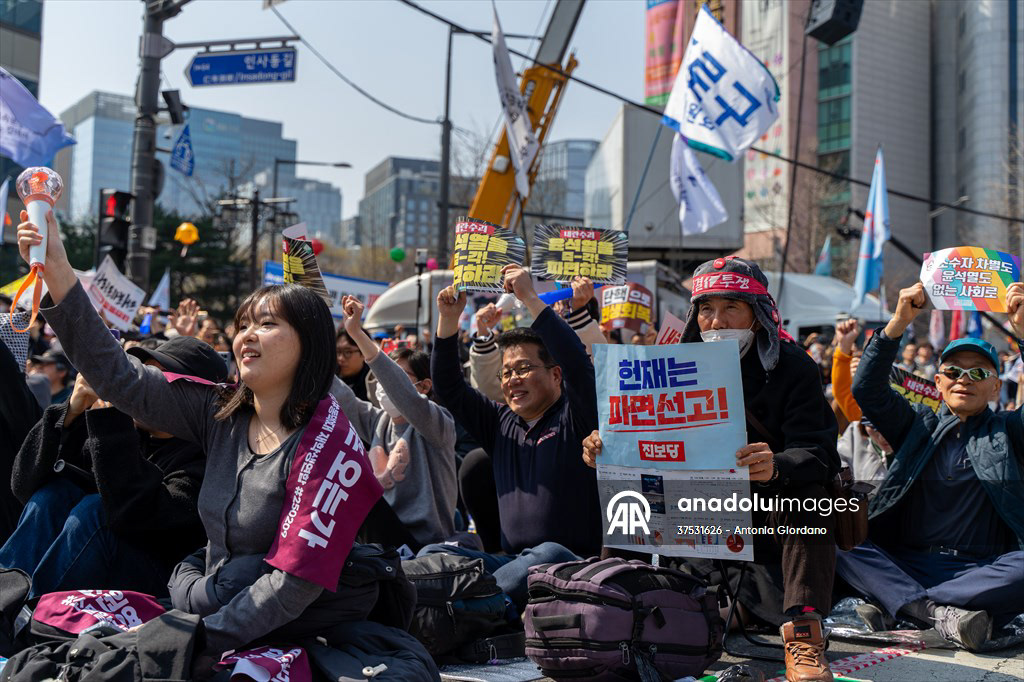 Seoul, South Korea 2025, Anti-Yoon, Pro Impeachment