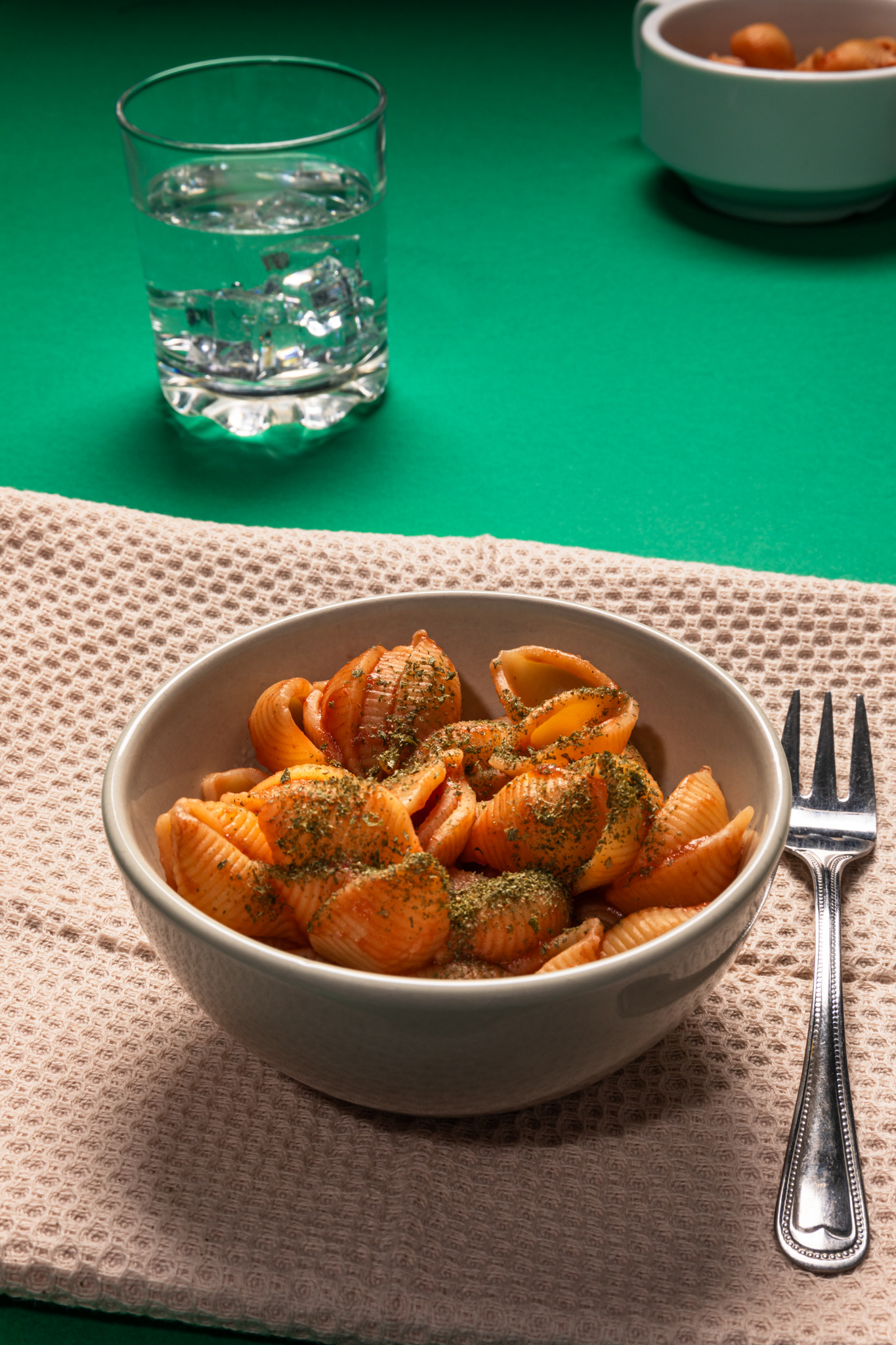 A bowl of cooked pasta