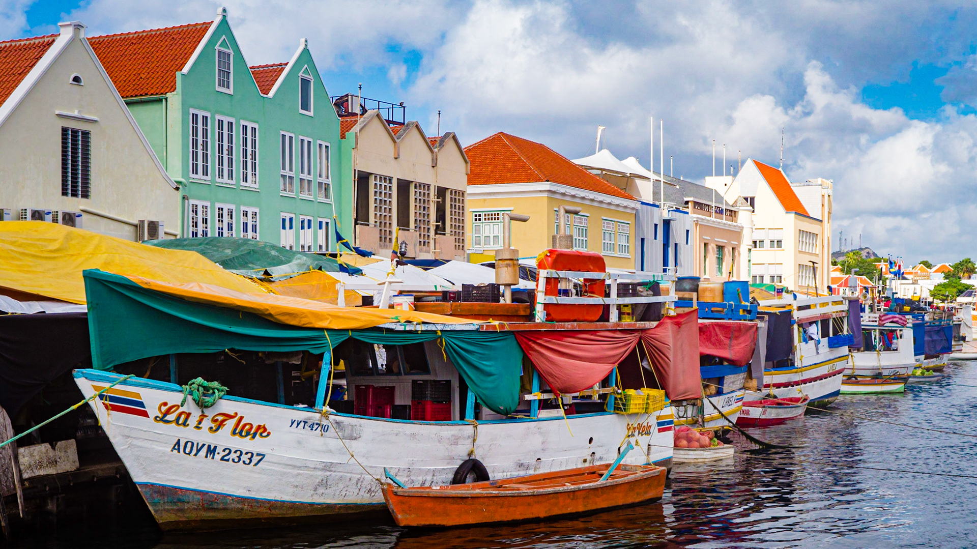 Fishing and produce boats from Venezuela (2017)