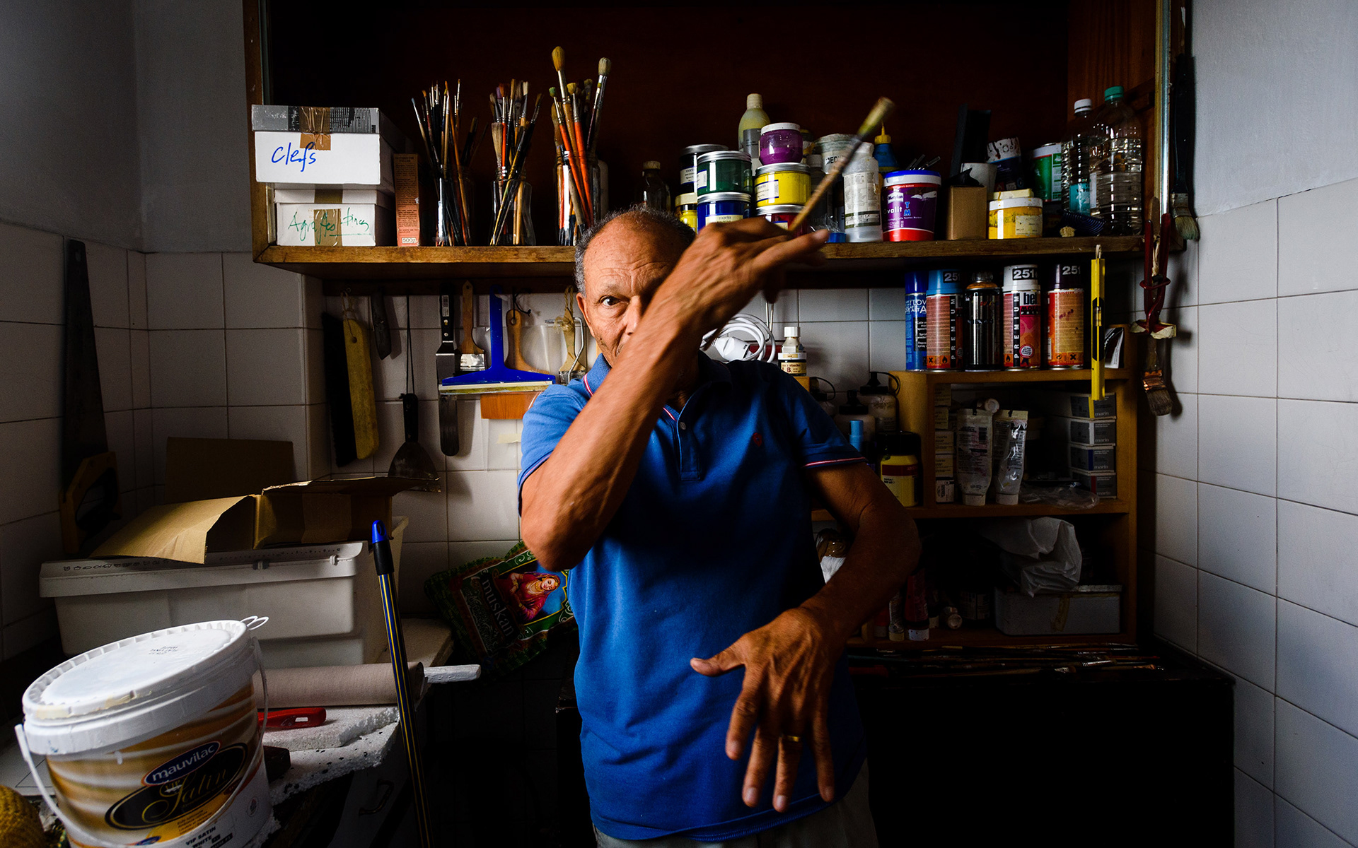 Portrait du photographe & plasticien Pierre Argo. Revue Fragments N˚4. Rose-Hill, Maurice 2025