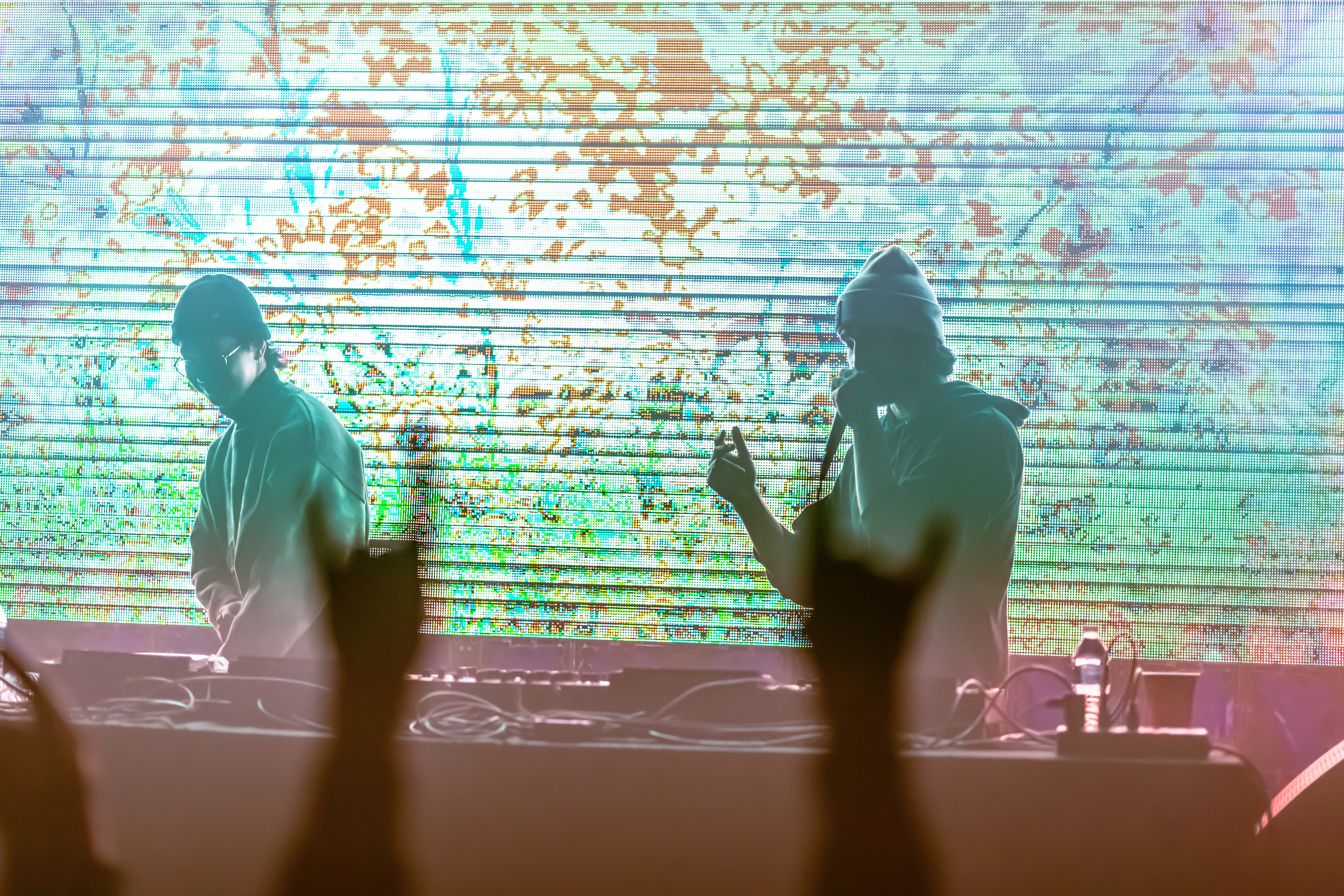 Saka & Omnist