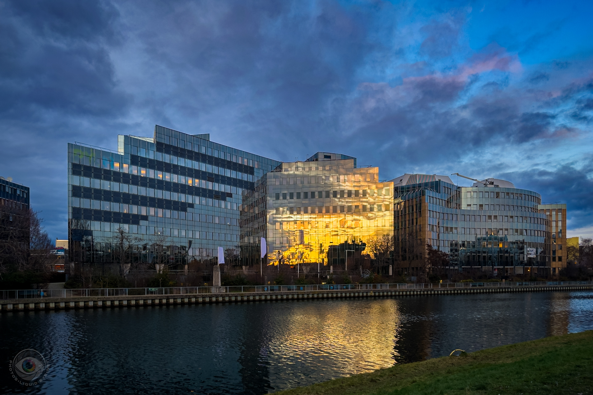 Sunset Reflections on Bangladeshy Embassy