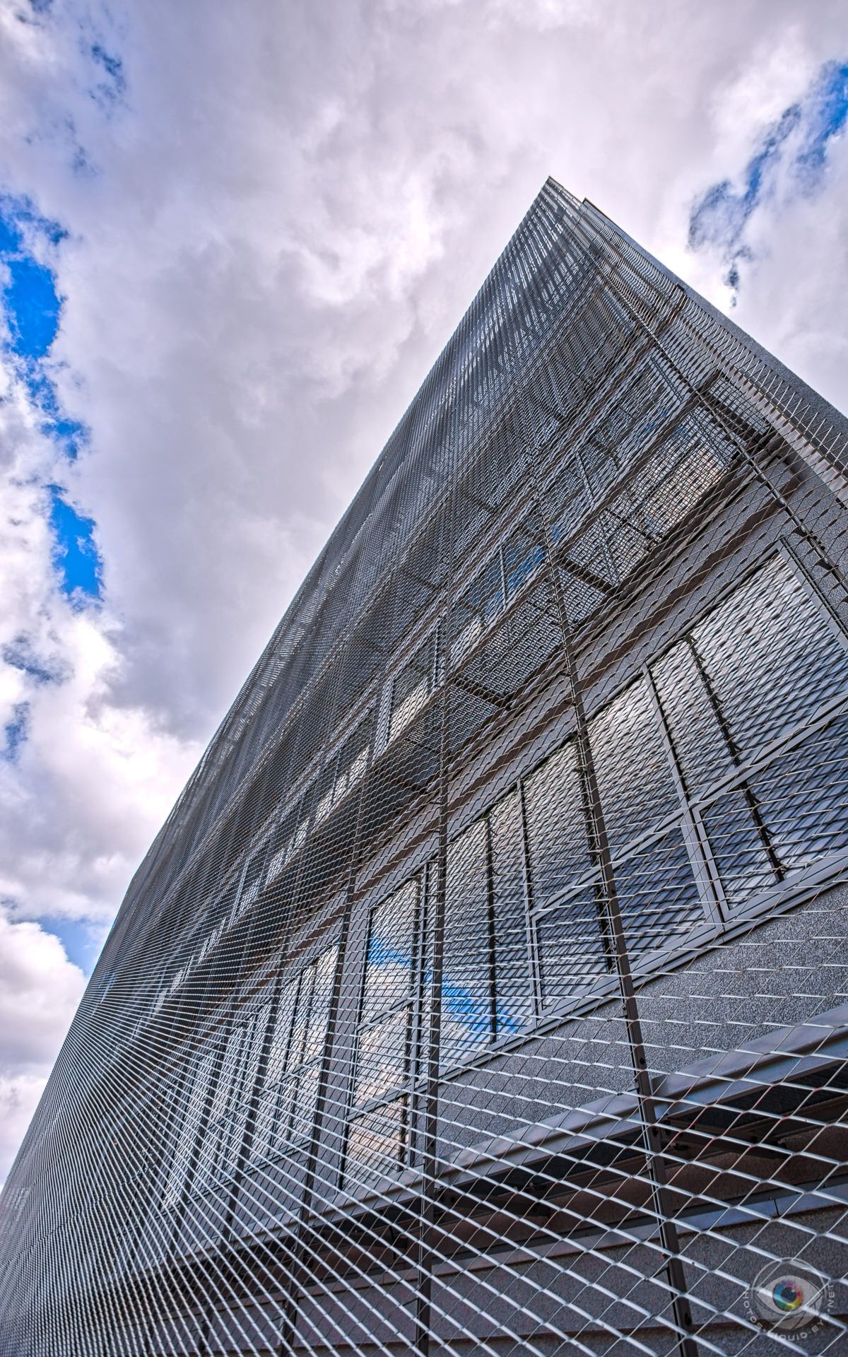 Wire Net Box • Berlin
