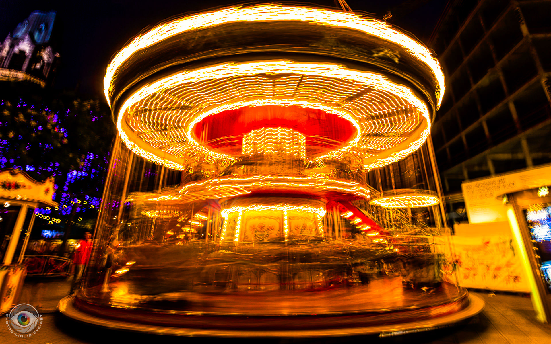 Kids Carousel - Handheld Long Exposure
