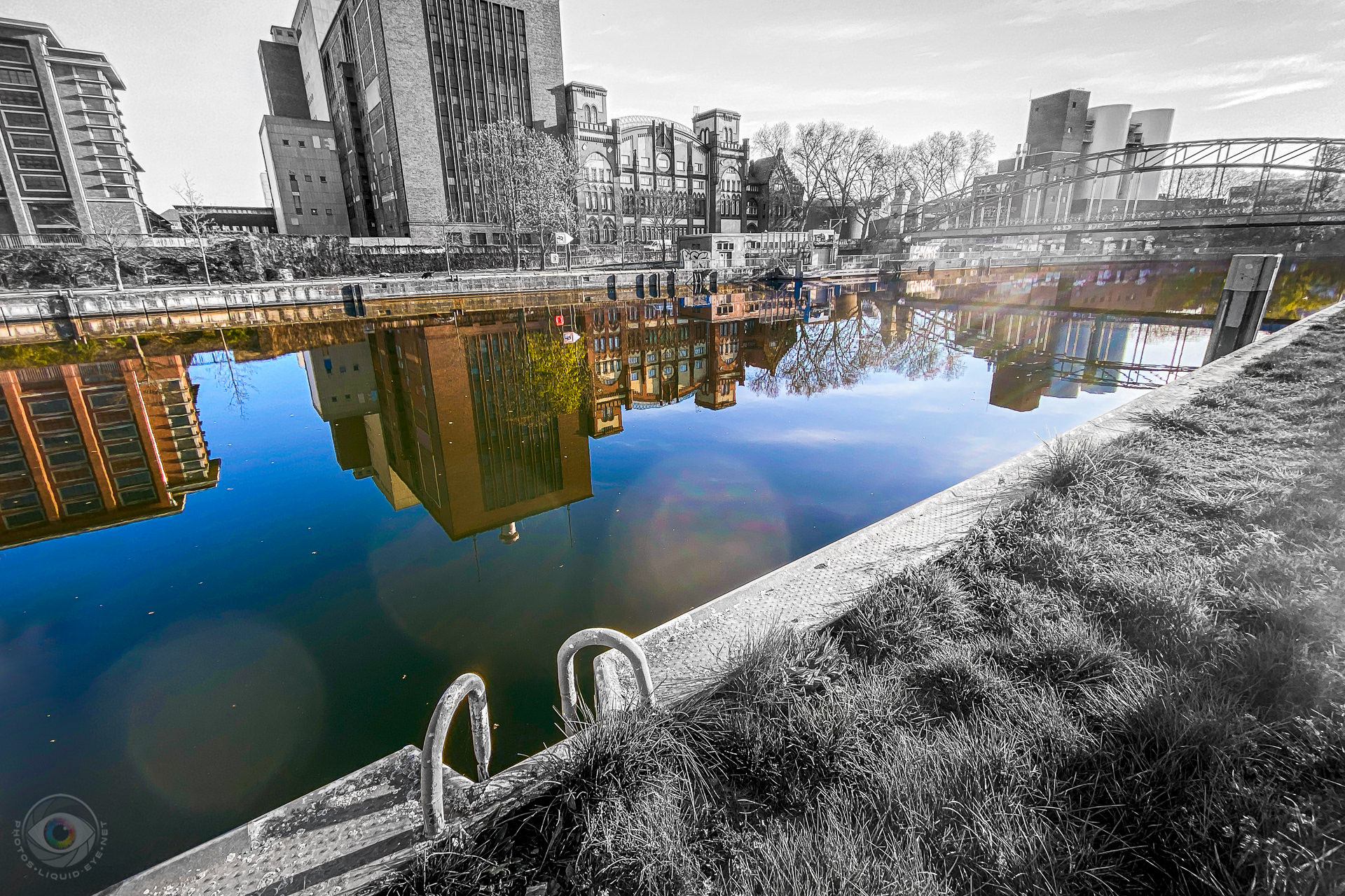 HKW Charlottenburg Reflection Colorsplash
