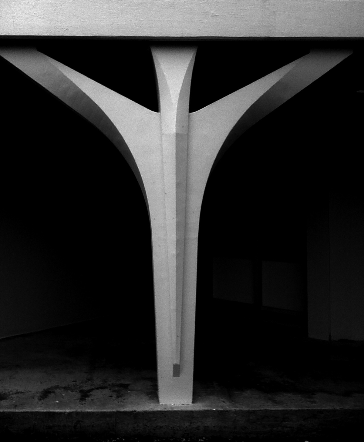 Crucifixion column