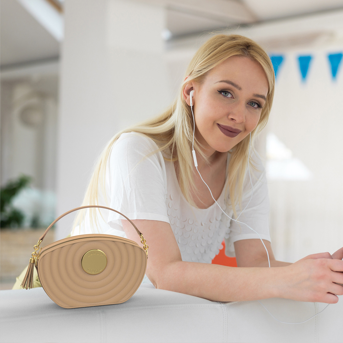 뤼에르 핸들백 디자인