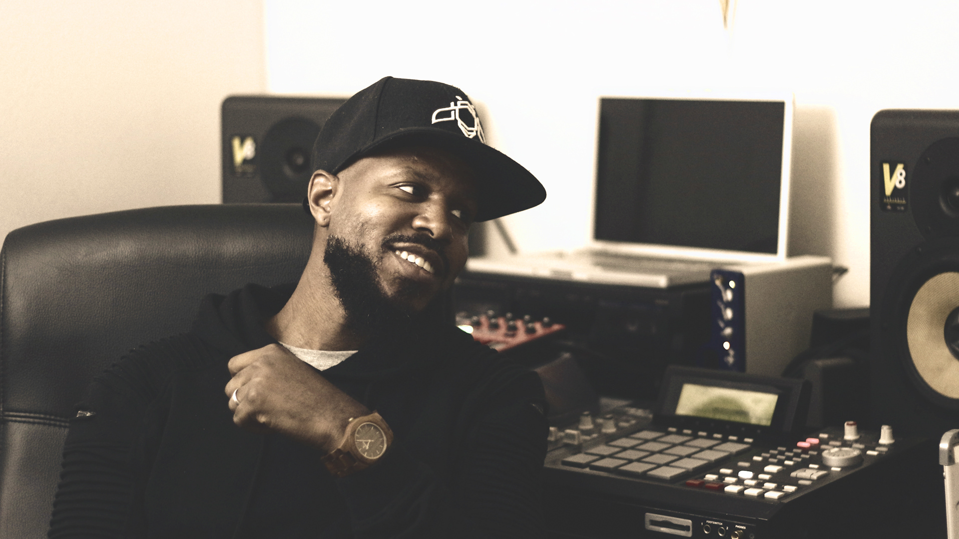 Image of James E! Walker in the studio, 2018