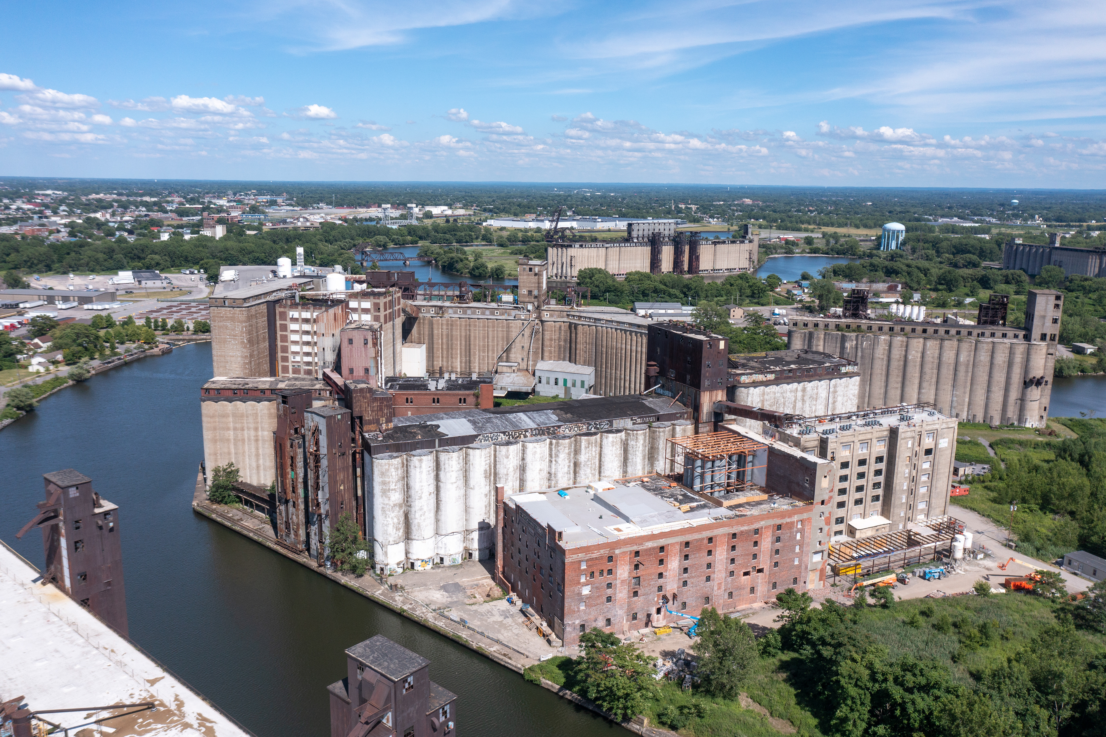 SILO CITY DEVELOPMENT