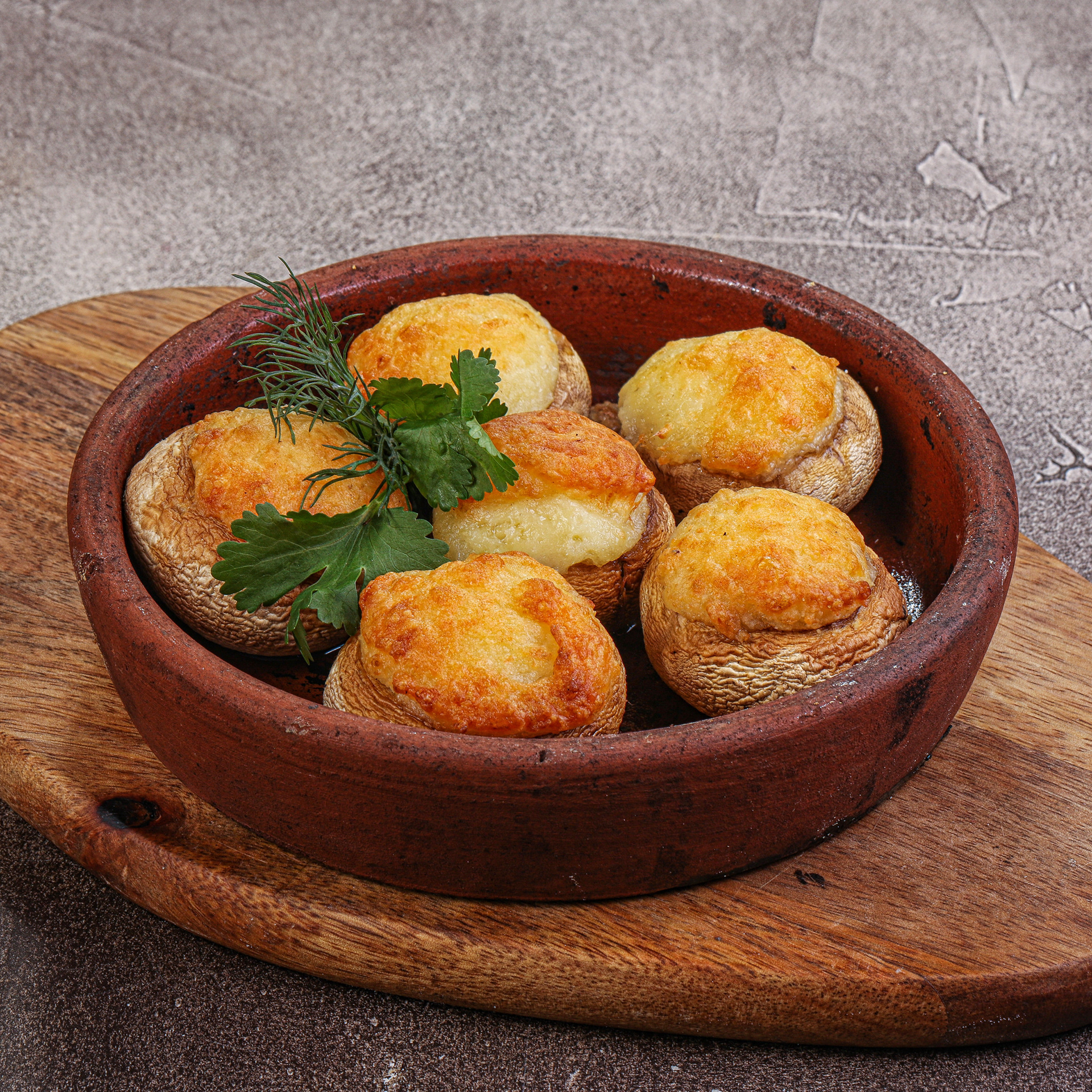 Шампиньоны с сыром