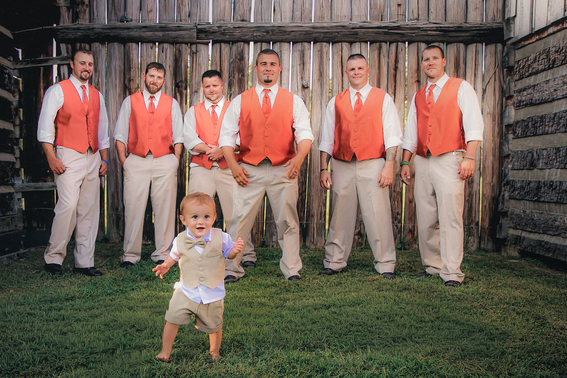 Perfectly Layered | Mastering depth of field to keep a sharp, candid foreground while maintaining a formal backdrop.