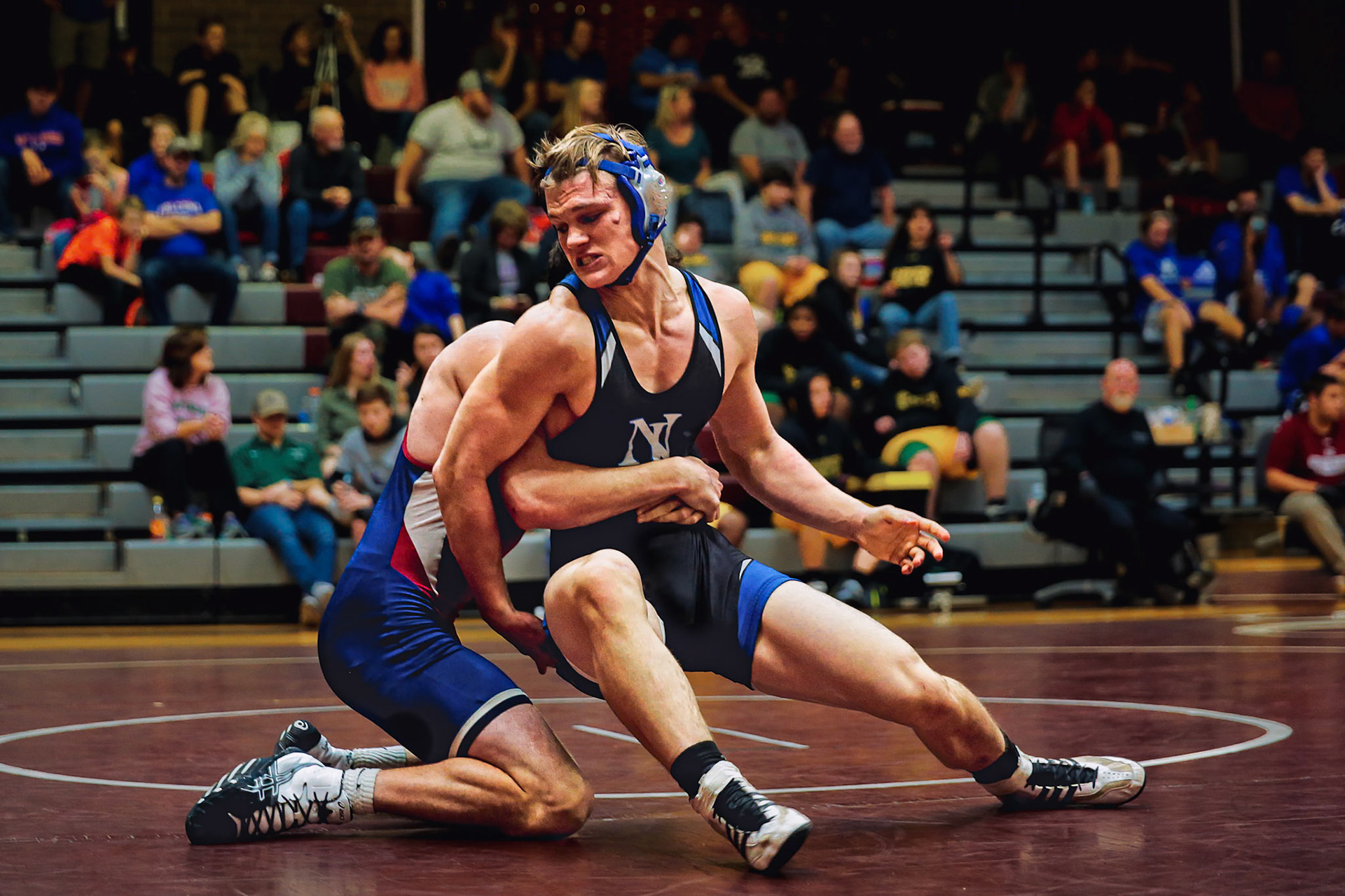 Mechanical Strength | My roots: Understanding the mechanics of movement and the intensity of a singular moment.