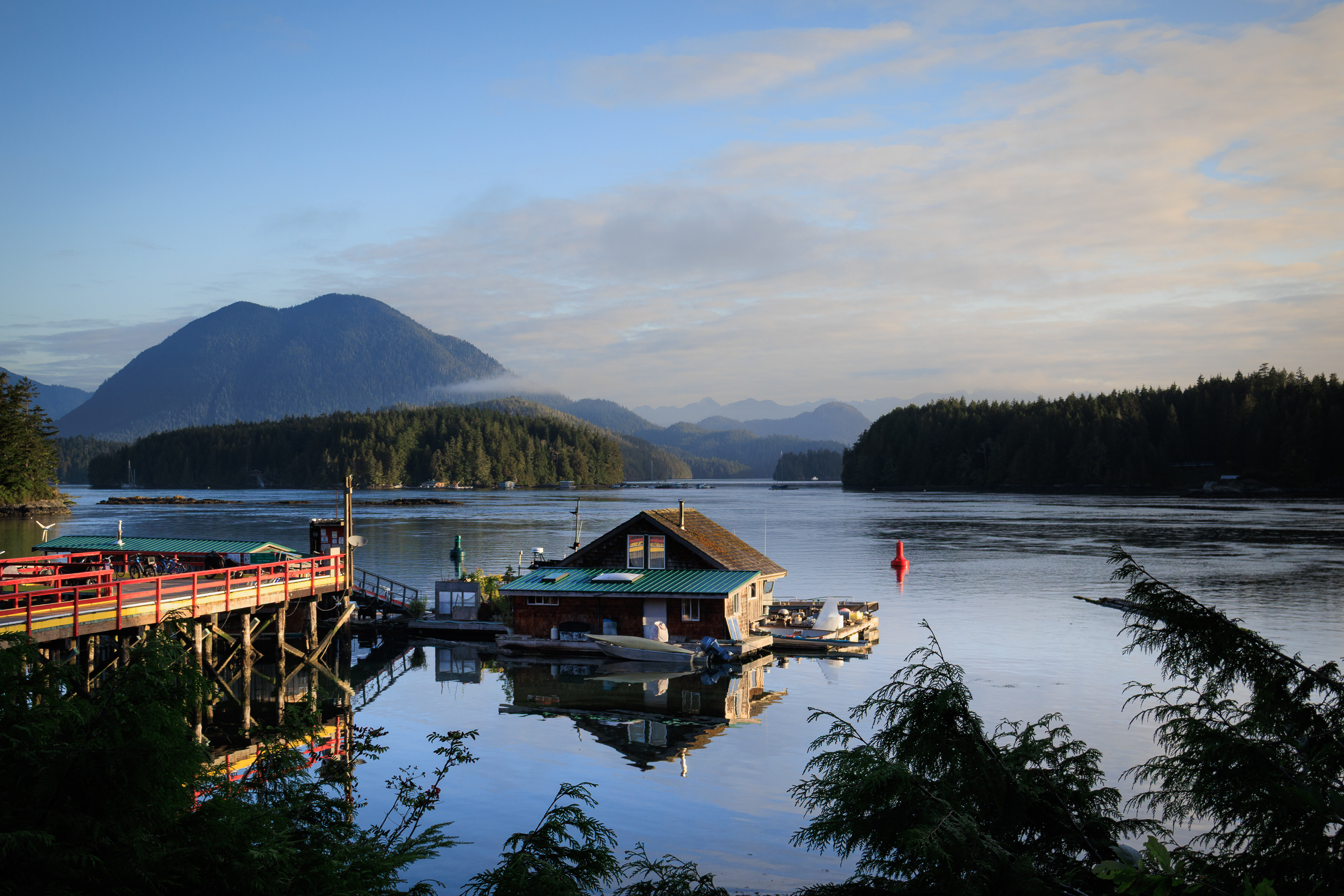 Clayoquot Sound - ƛaʔuukʷiʔatḥ - Territoire de la Première Nation de Tla-o-qui-aht - Tofino, BC, Canada - 2023