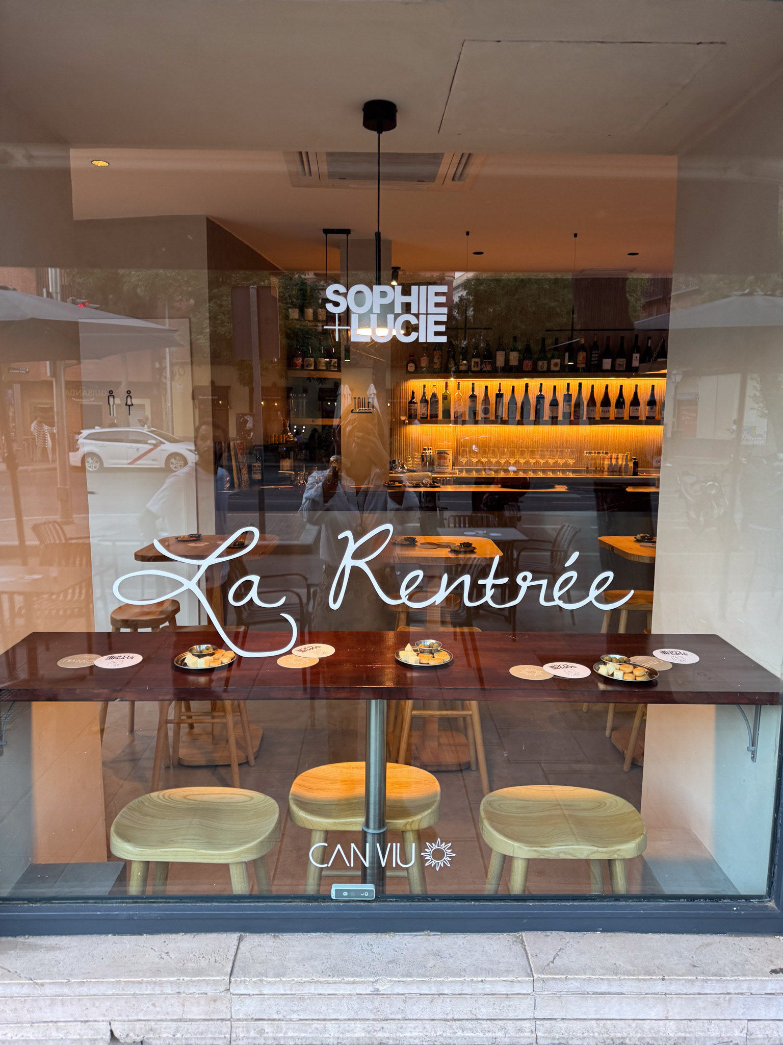 Event Branding: La Rentrée — Sophie & Lucíe x Can Viu Bar