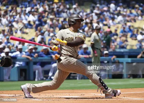 JUAN SOTO WEARING MOTHER'S DAY CLEAT