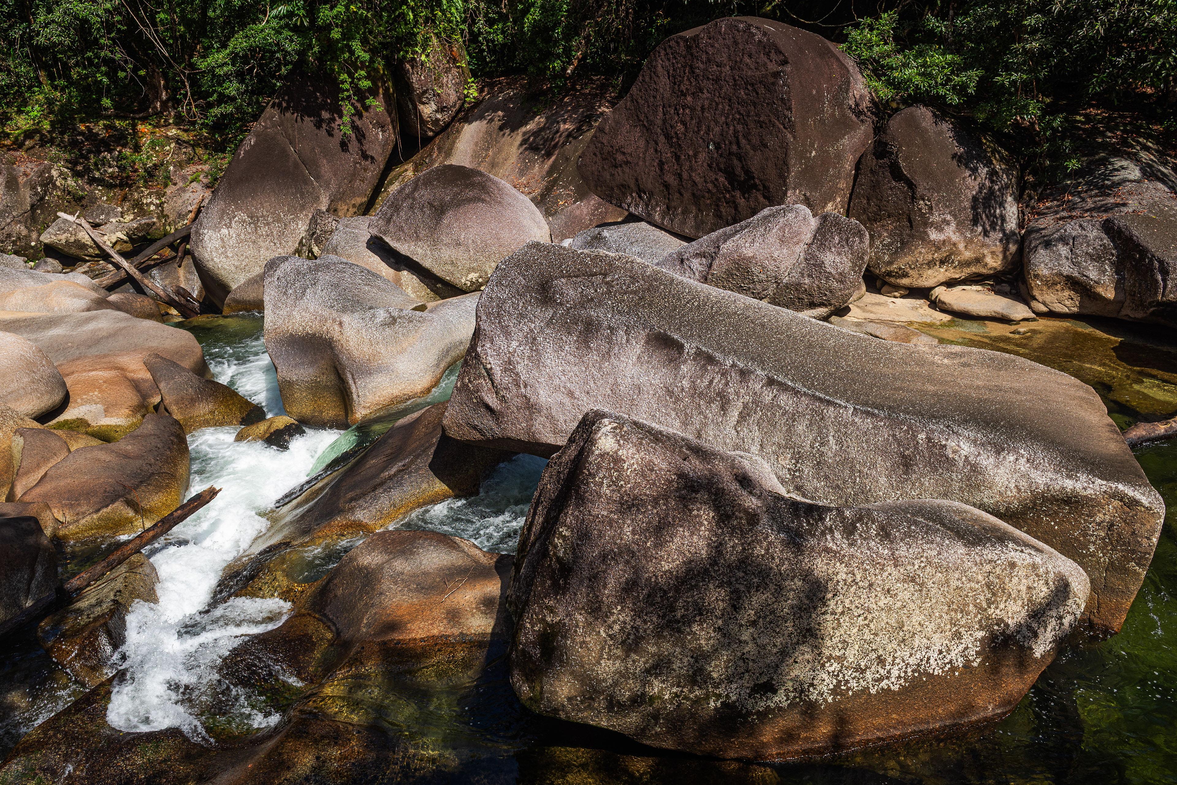 Babinda Boulders