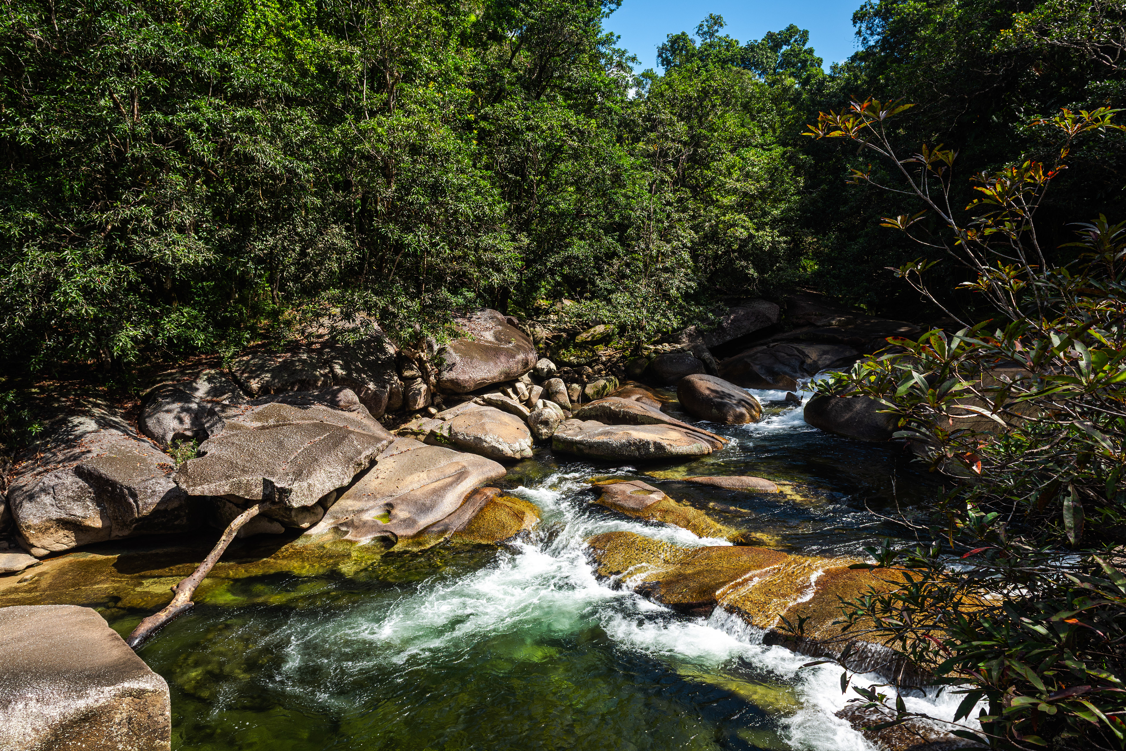 Babinda Boulders