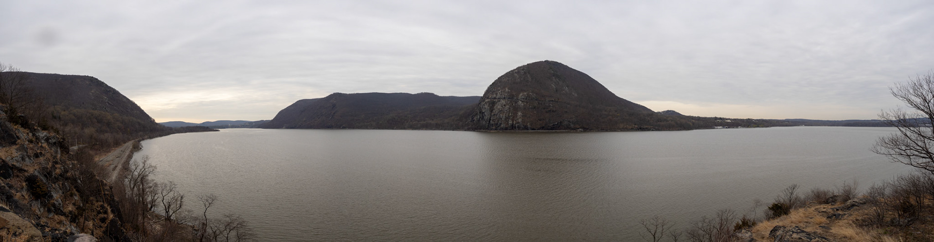 Just getting started, atop the Metro North Tunnel with Storm King Mountain on the far side.