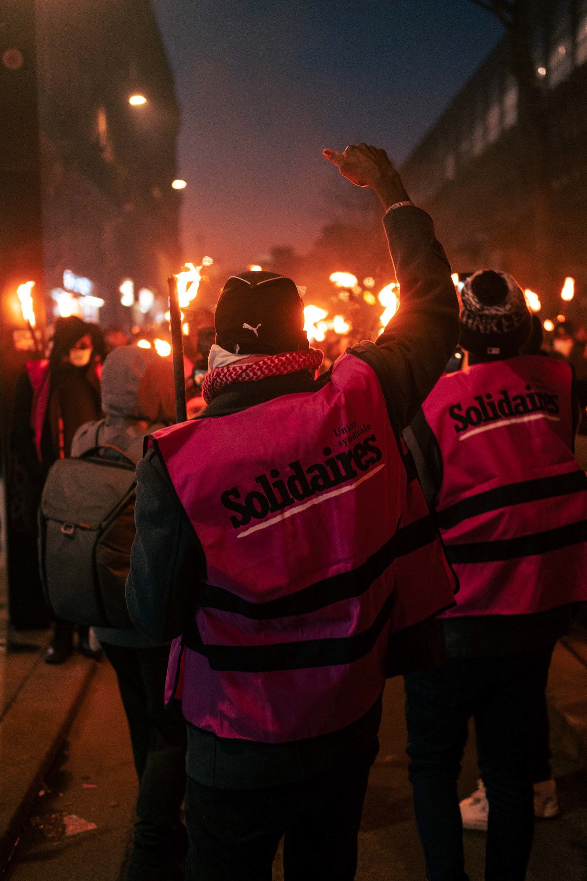 Manifestation solidaire et antiraciste pour la journée internationale des migrant.e.s, Paris, 18 Décembre 2021.