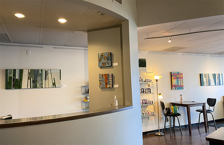 Solo Show - One2One Studio Salon
