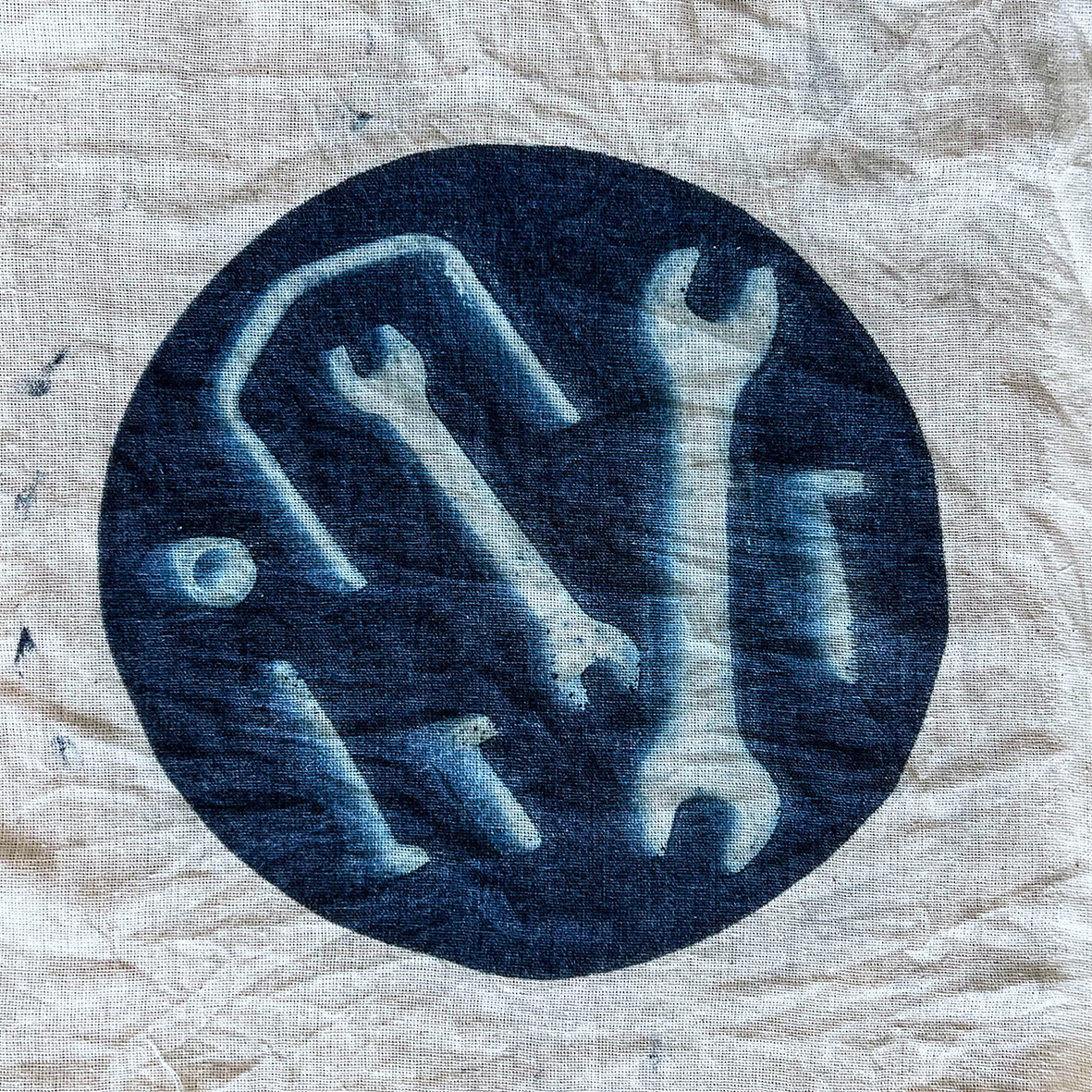 No.3, 2022, cyanotype on fabric, 25 cm 