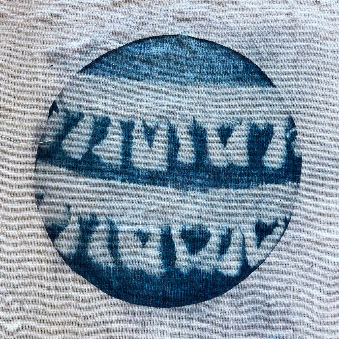 No.2, 2022, cyanotype on fabric, 29 cm 