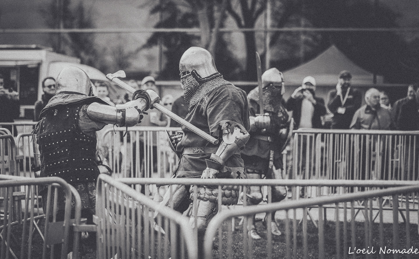 Reconstitution viking et médiévale, portrait sur le vif en costume historique, reportage événementiel authentique.