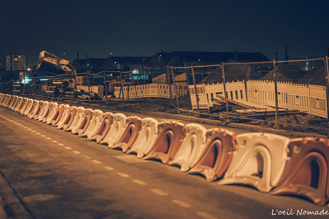Reportage photo de chantier au Havre : capturer la puissance des engins de travaux publics en pleine métamorphose urbaine.