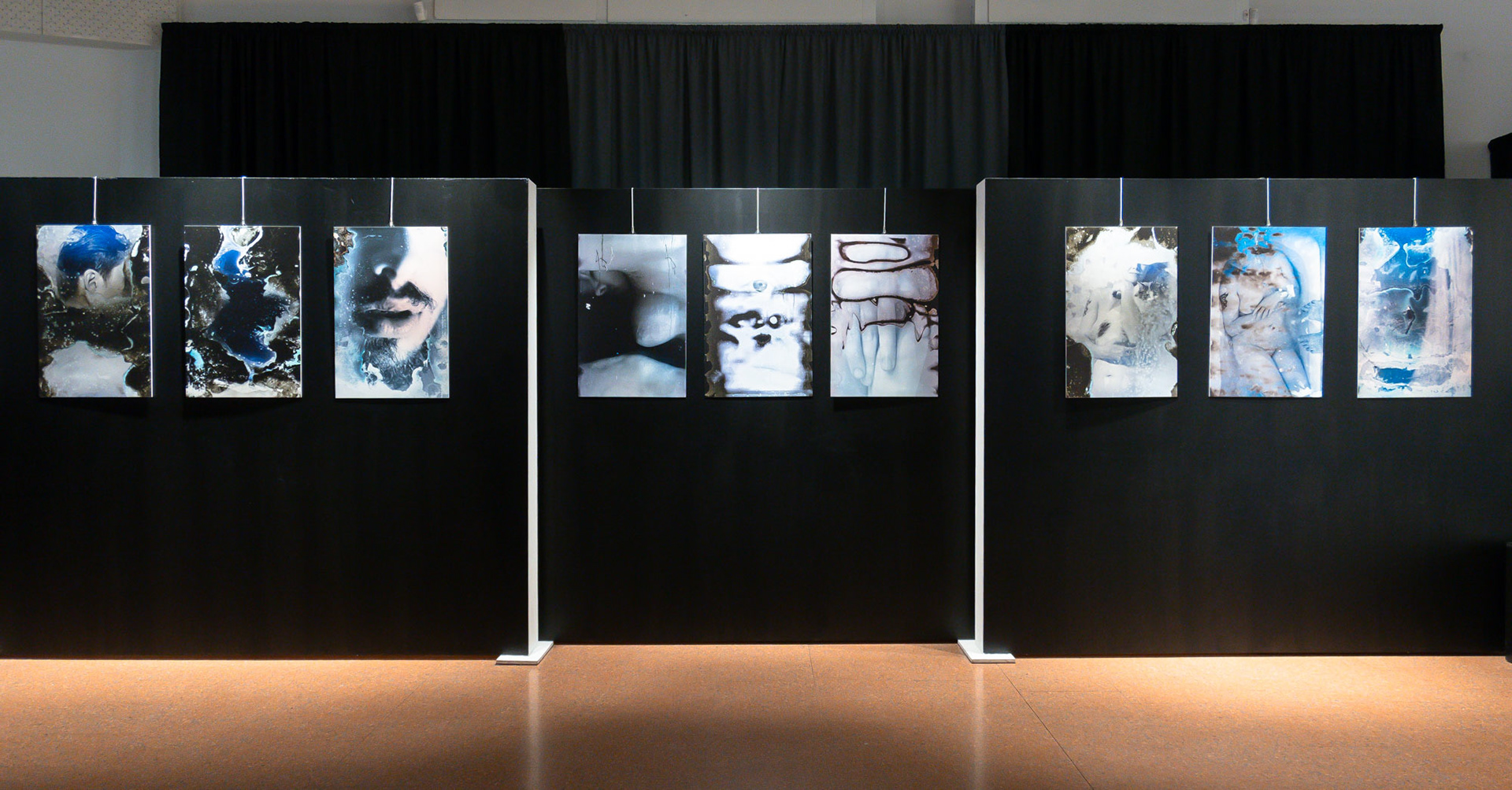 Printed fotos by the fine-art artist Tobias Ahlbrecht from his ONE Series exhibited in the Sorgente Oreno gallery in Milan ibn Italy.
