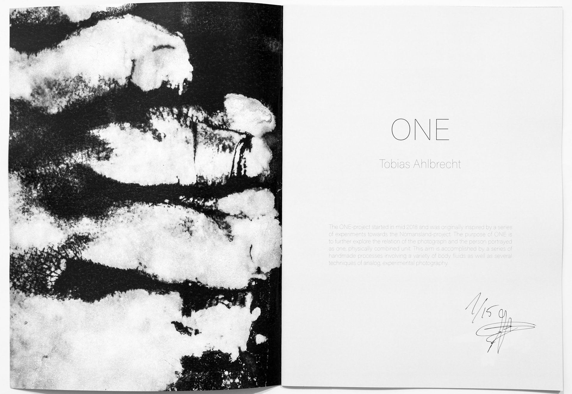 Project description of the 'One' Project by the artist Tobias Ahlbrecht.
