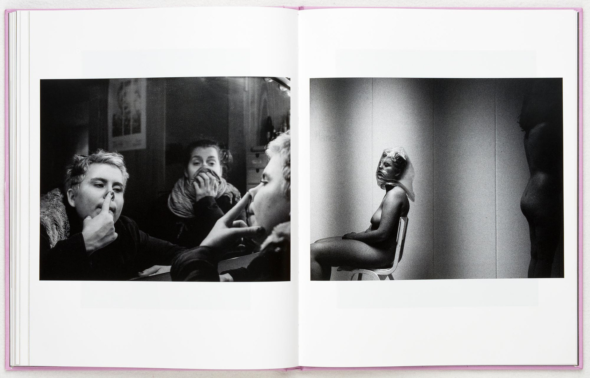 Kristina Rudenko and Tanja Rudenko in the photostudio, by photographer Tobias Ahlbrecht for 'Nomansland'.