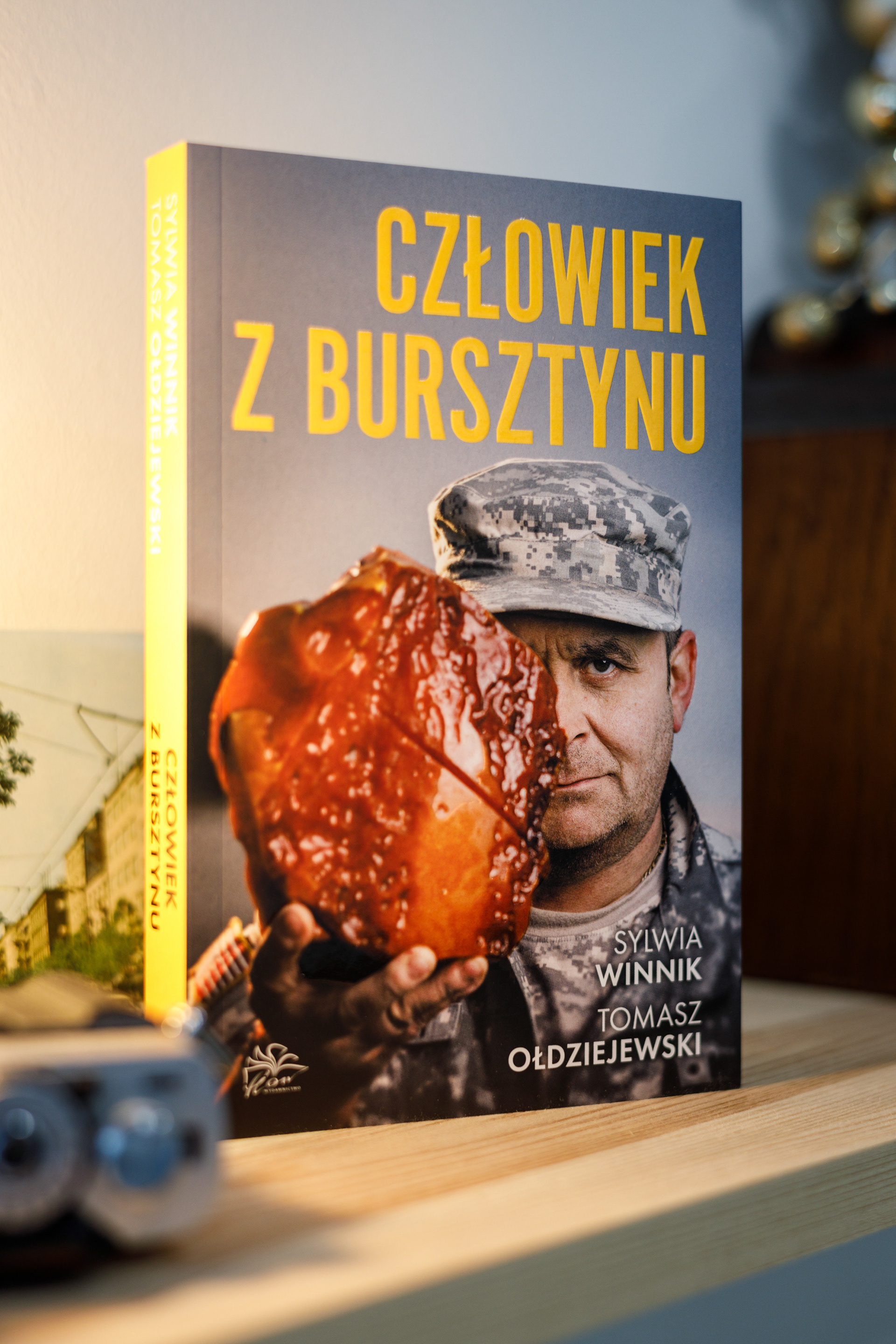 Tomasz Ołdziejewski-Człowiek z bursztynu