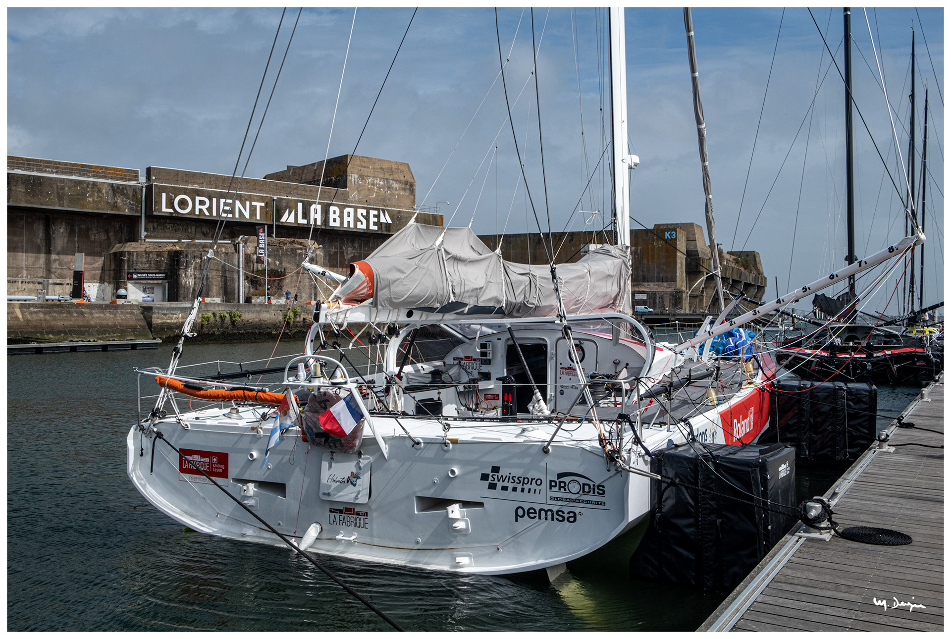 IMOCA 60 La Fabrique - Bravo Alan Roura!