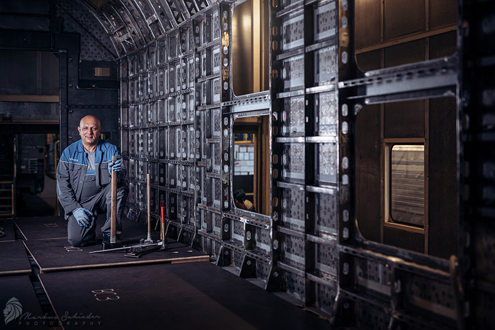 INDUSTRIAL HERO SHOTS