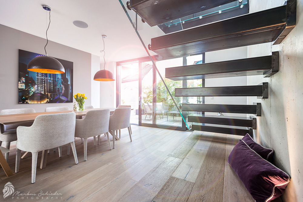 INTERIOR / APARTMENT