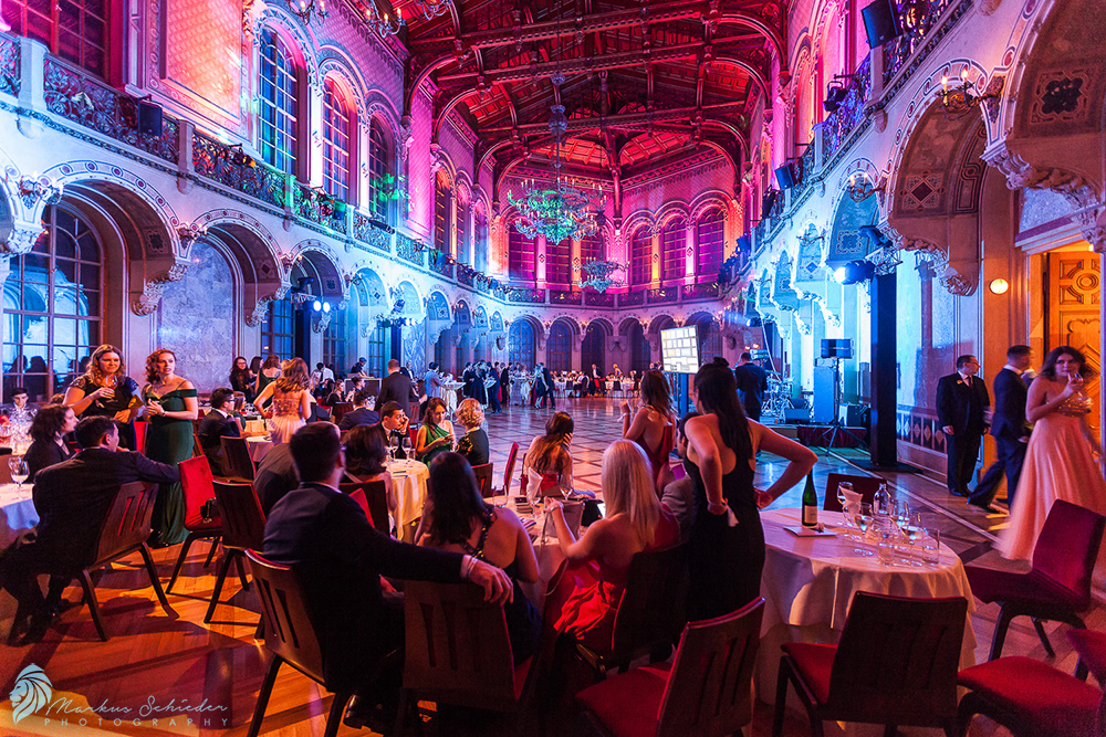 EVENT REPORTAGE
