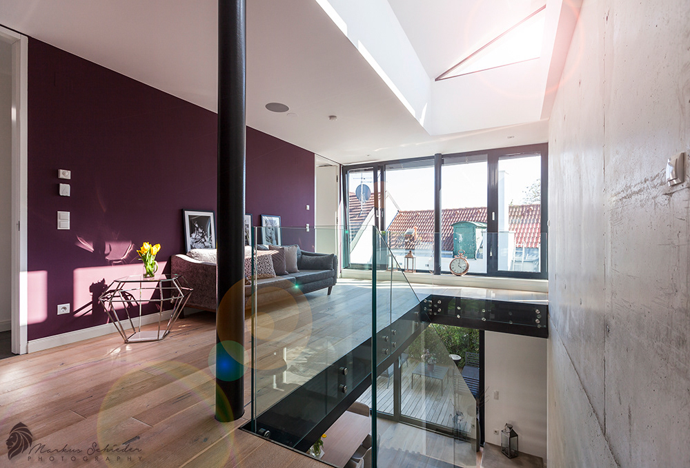 INTERIOR / APARTMENT