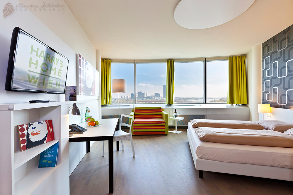 HARRYS HOME MILLENNIUM TOWER VIENNA