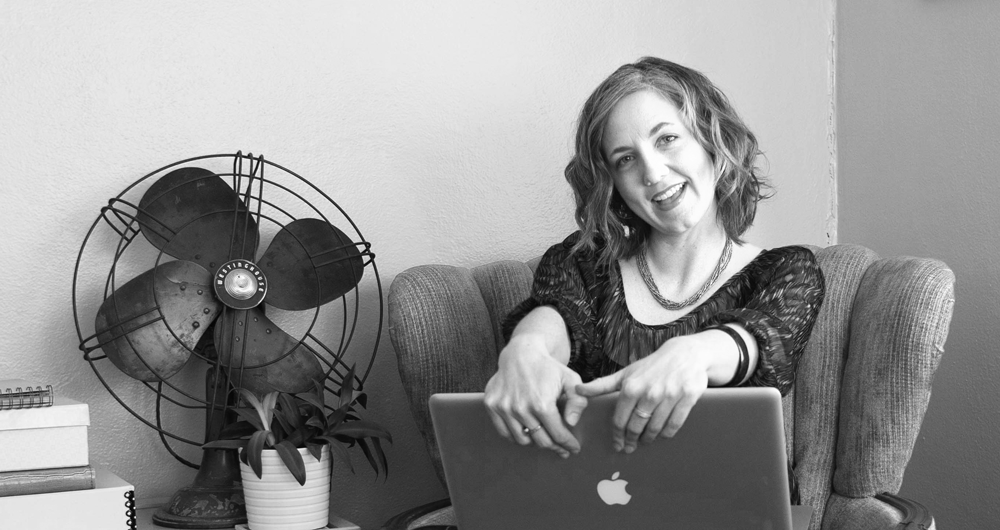 Photo of Lisa and computer